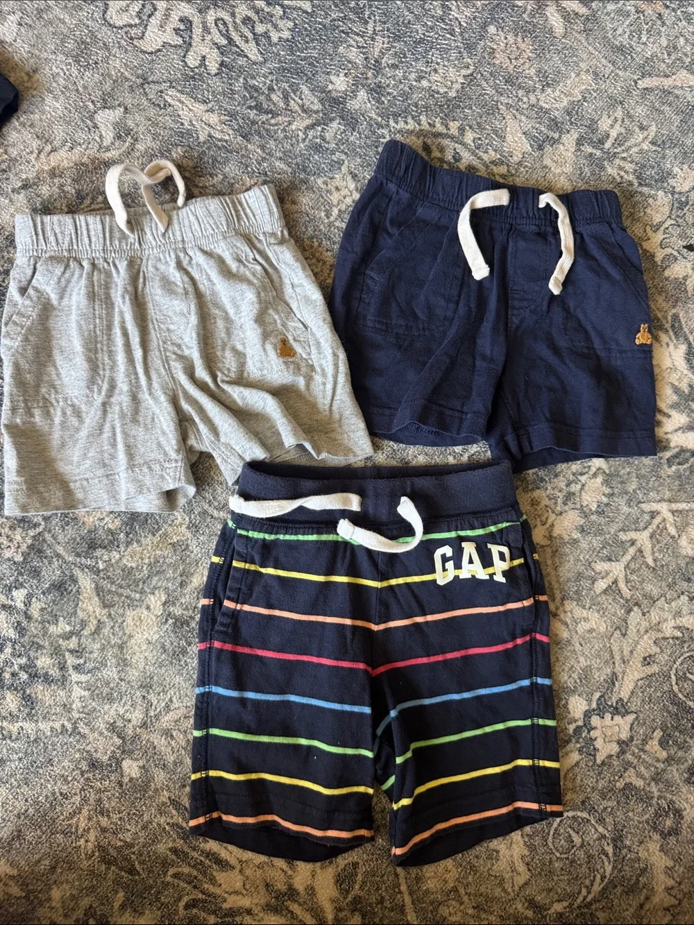 GAP includes shorts